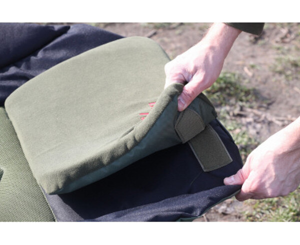 Carp Zoom Full Comfort Bedchair