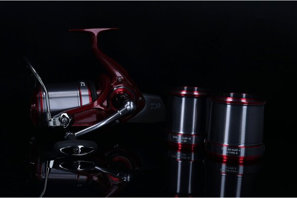 Kołowrotek Morski Daiwa 23 Emblem Surf 45 SCW QD - QD Type-R