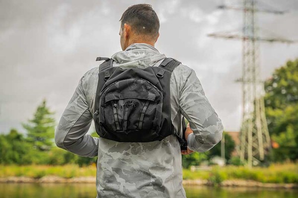 Fox Rage Camo Voyager Chest Pack (Incl. 2 Tackle boxes)