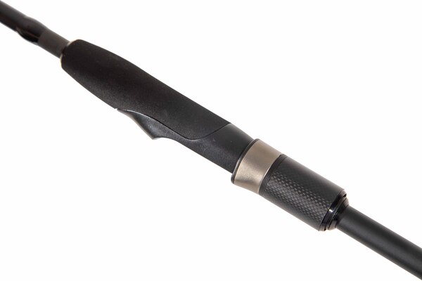 Ultimate Chikara Black Vertical Spin Hengel 1.85m (14–35g)