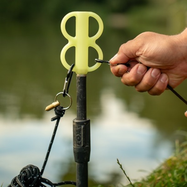 Ridgemonkey ProCare Nite Glo Retention Hub (z 4 karabińczykami)