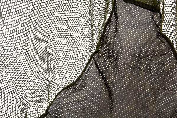 Ultimate Full Float Carp Net Camo 36"