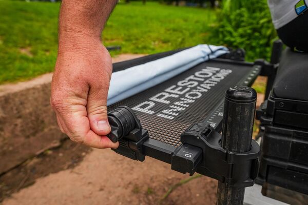 Preston Ventalite Slimline Hoodie Side Tray Ködertisch