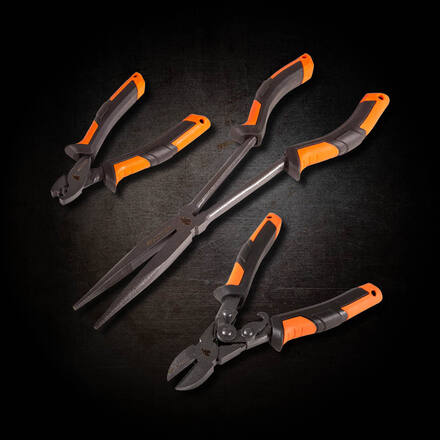 Pliers