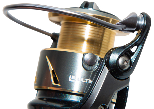 Ultimate Aurum Spinnrolle (Inkl. Ersatzspule)