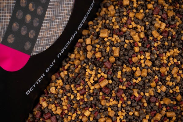 Mainline Spod & PVA Pellet Mix (2kg)