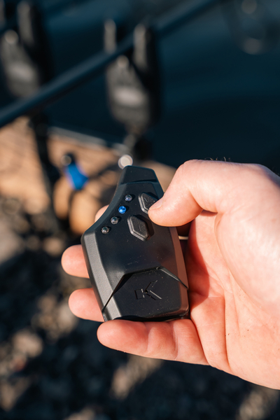 Korum KSi8 3 Rod Draadloze Beetmelder Set