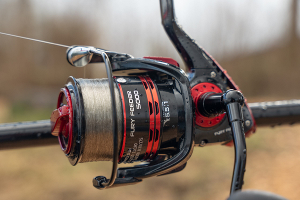 Ultimate Fury Feeder-Rolle 5000