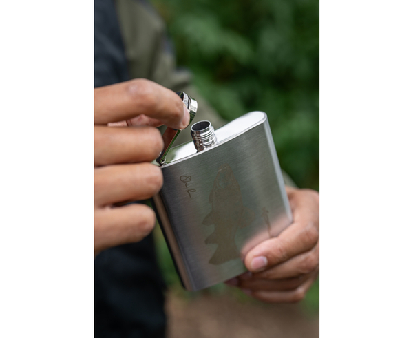 Korum Classic Hip Flask Tench 7oz/200ml