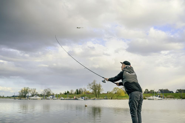 Quantum Smoke S3 Plus Caña Spinning