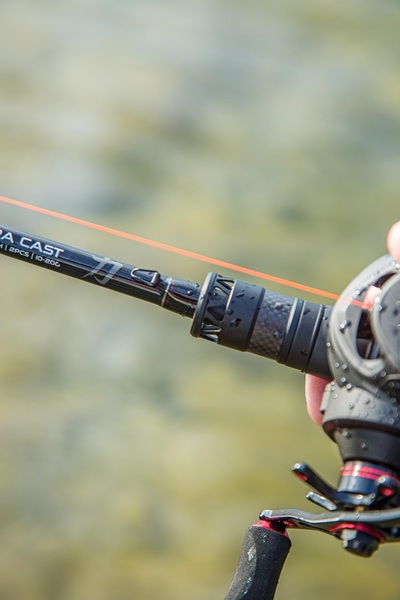 Ultimate Chikara Cast 2,10m 10-30g