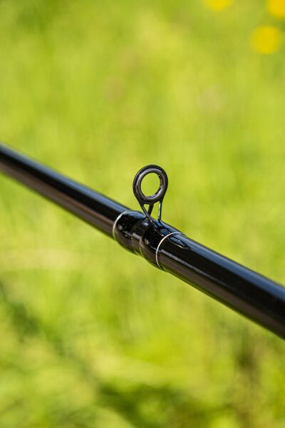 Ultimate Recruit Feeder 330 EVA