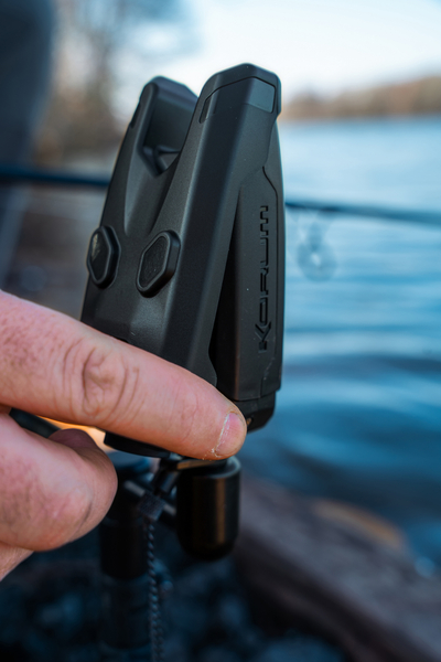 Korum KSi8 2 Rod Wireless Bite Detector Set