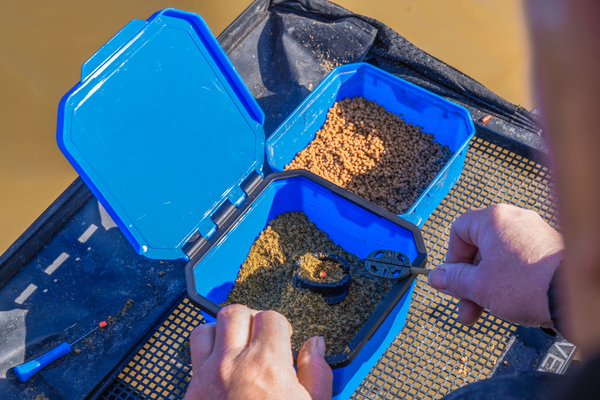 Preston 3 Pint Flip Lid Aasdoos