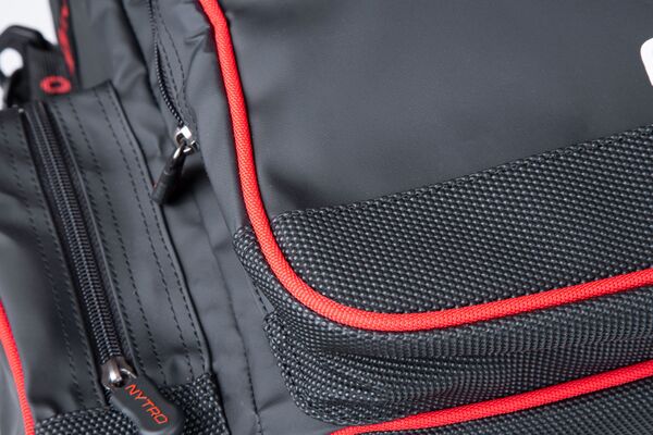 Nytro Sublime Feeder Box Bag