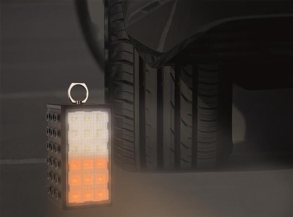 DÖRR Solar Powerbank with LED Light SL-10600 Black, oplaadbaar via USB of zonne-energie