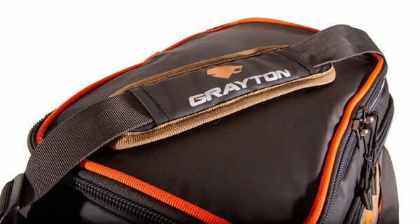 Grayton Tough Gear Lure Carryall (Incl. 5 Tackle boxes)