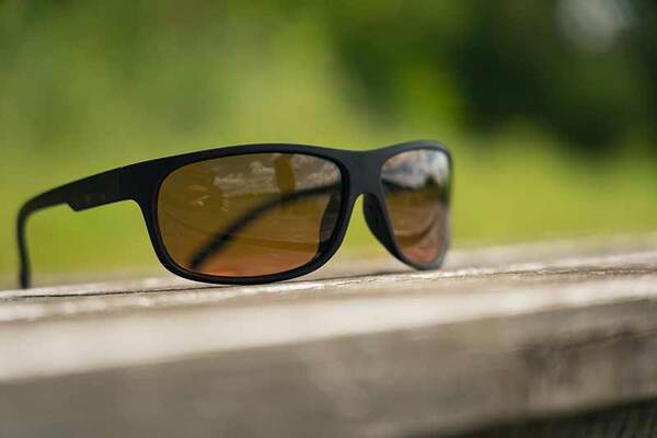 Fox Rage Matt Black Wrap Brown Lens Eyewear Zonnebril