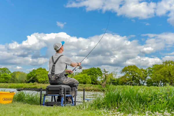 Preston Inception Station - Blue Edition