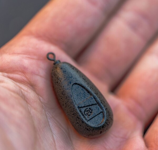 Preston Distance Bomb Swivel Lead (2 pieces)