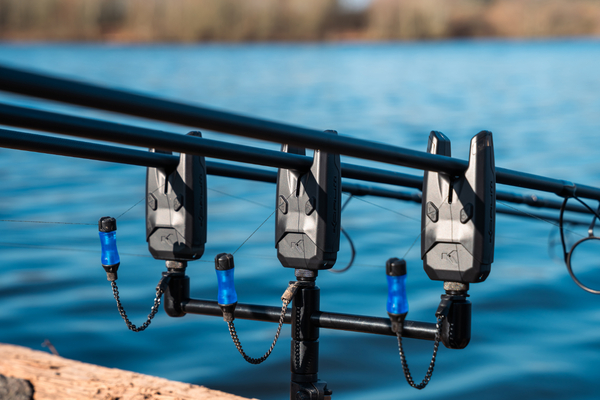 Korum KSi8 3 Rod Draadloze Beetmelder Set