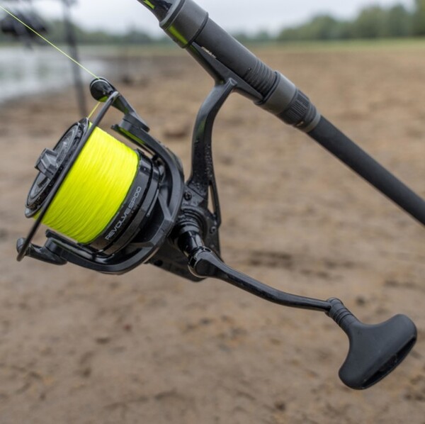 Moulinet Spod/Marker Revolve Avid (tresse incluse)