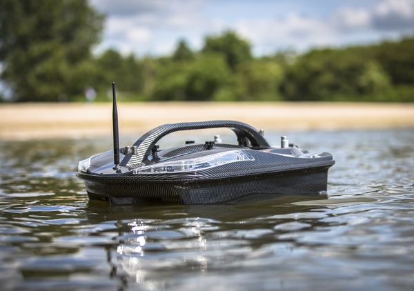 Łódka Zanętowa BaitStar Baitboats Pro All-in-One Carbon (Incl. Echosonda & GPS)