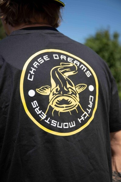 Black Cat Chase Dreams Black Tee T-Shirt