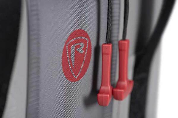 Fox Rage Pro Series Bolsa Soldada para Pesca de Depredadores