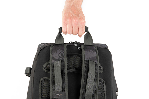 Fox Rage Voyager Camo Rucksack (incl. 4 Medium Shallow Tackleboxes)