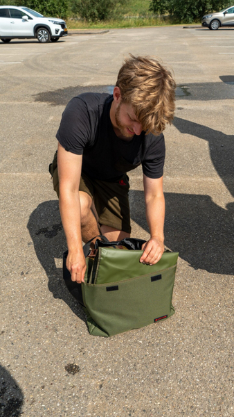 Ultimate Bolsa para Vadedador (Incl. Alfombra Impermeable)