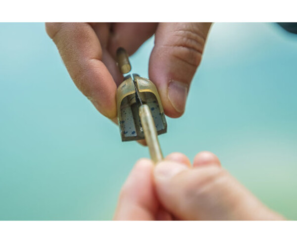 Matrix Pellet Feeder