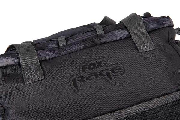 Fox Rage Camo Voyager Medium Tackle Bag (Incl. 6 Tackle boxes)