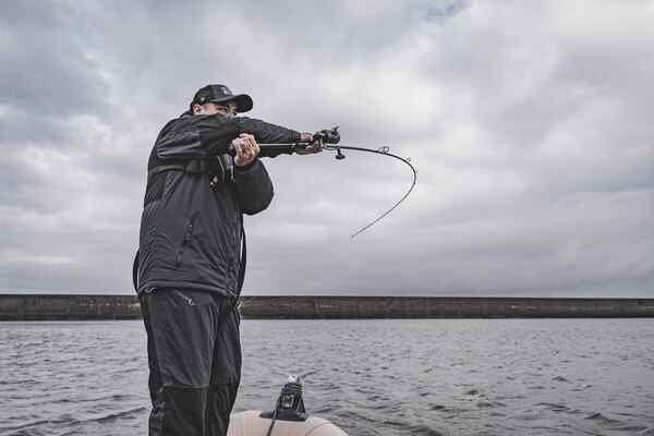 Wędka Morska Savage Gear Defiance SG8 Inshore