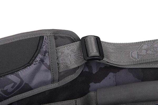 Fox Rage Camo Voyager Large Carryall (Incl. 5 Tackle boxes)