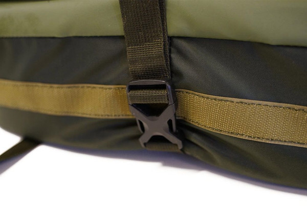 Solar UnderCover Camo Foldable Unhooking Mat