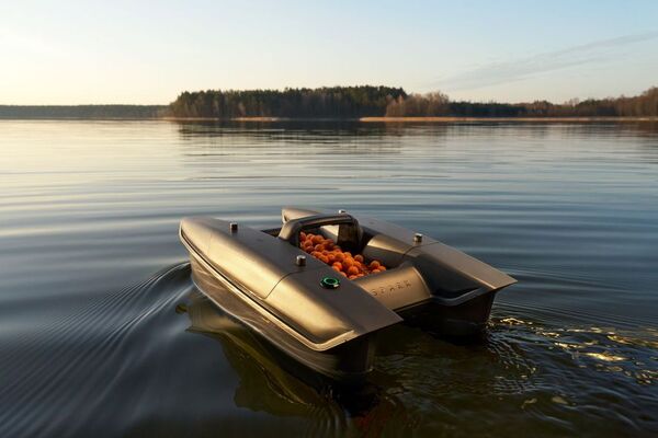 Deeper Spark Baitboat Barco Cebador (GPS & CHIRP Sonar)