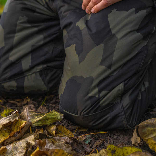Avid Carp Arctic 50 Camo Thermo Suit