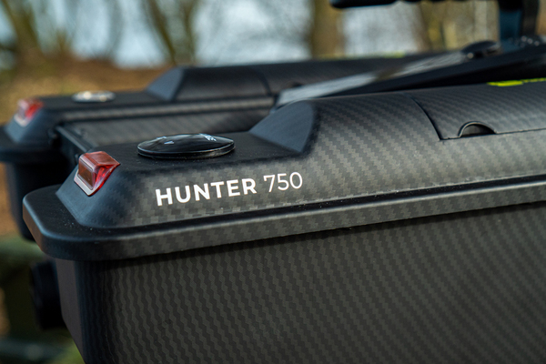 Łódka Zanętowa RidgeMonkey Hunter 750 Bait Boat