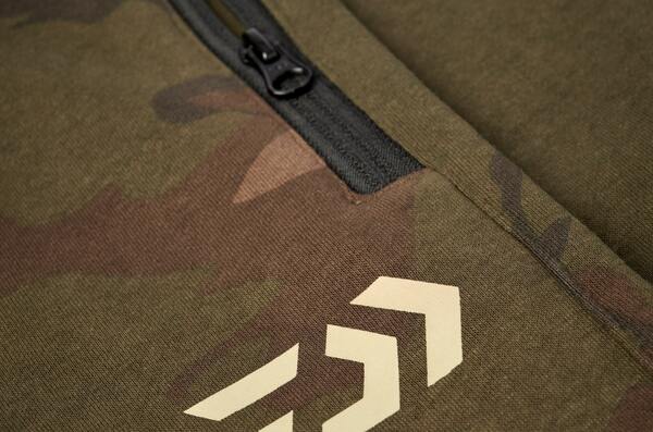 Daiwa Carp Joggers Camo
