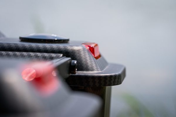 Łódka Zanętowa RidgeMonkey Hunter 750 Bait Boat