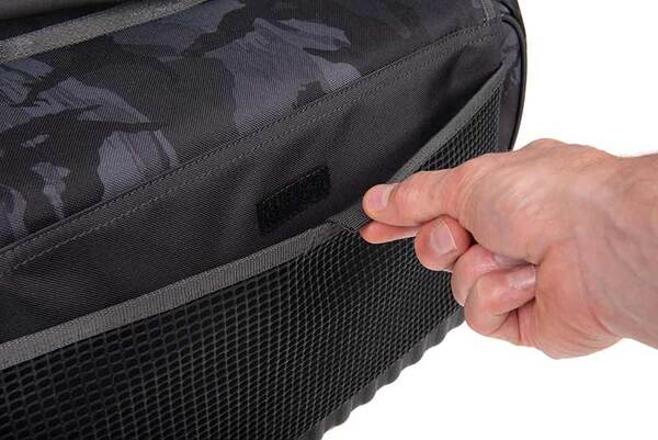 Fox Rage Camo Voyager Large Carryall (Incl. 5 Tackle boxes)