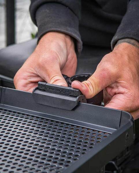 Matrix Folding Side Tray Slim