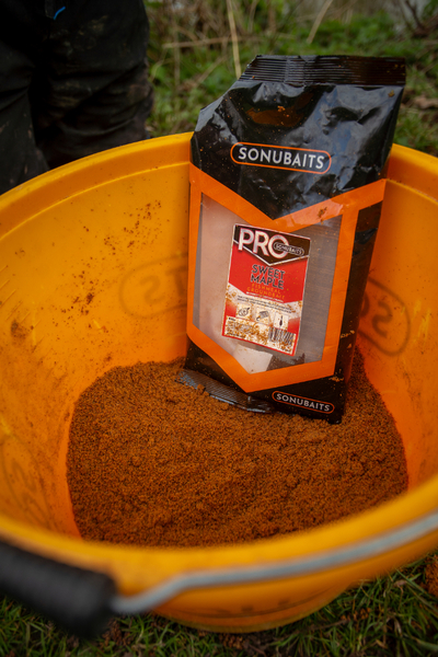 Zanęta Sonubaits PRO Sweet Maple Fishmeal Groundbait (900g)