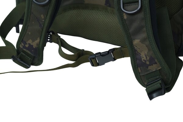 Solar Worldwide 30L Backpack