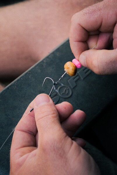 Korda Straight Point Barbless Karperhaken (10 Stuks)