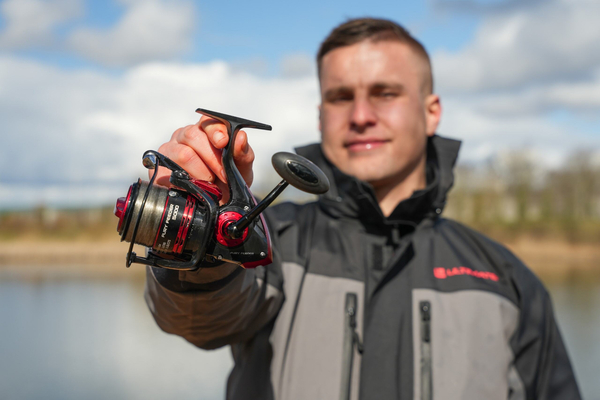 Ultimate Fury Feeder-Rolle 5000