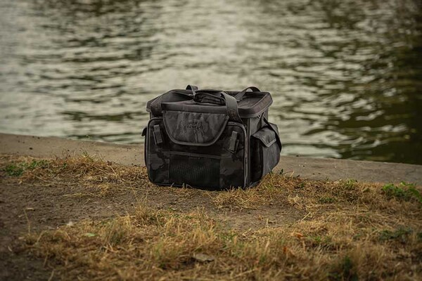 Fox Rage Camo Voyager Moulded XL Carryall (Incl. 3 Tackle boxes)
