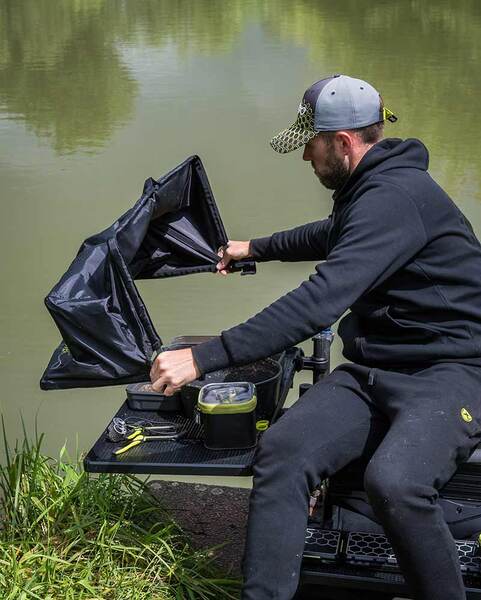 Matrix Folding Side Tray Storm Cover