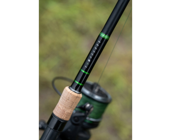 Korum Limitless Power Caña Feeder 3-partes 13 pies (-300 g) 